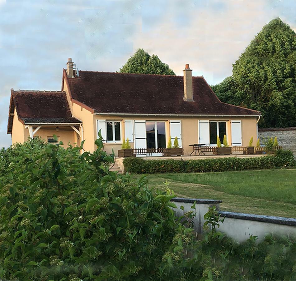 La Maison Et Son Jardin Sur Le Canal De Bourgogne Ravieres Экстерьер фото